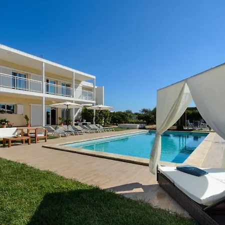 Guasch Villa